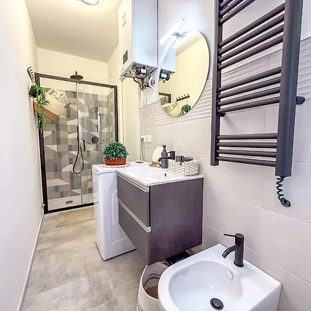 Apartament Richmond A Pochi Passi Dal Mare Rifa823 *