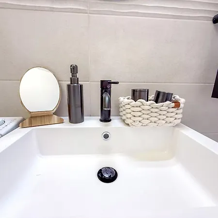 Richmond A Pochi Passi Dal Mare Rifa823 * San Benedetto del Tronto