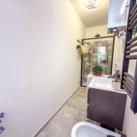 Richmond A Pochi Passi Dal Mare Rifa823