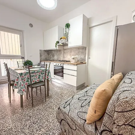 Richmond A Pochi Passi Dal Mare Rifa823 Apartamento *