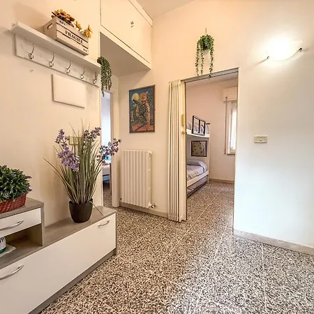 Lägenhet Richmond A Pochi Passi Dal Mare Rifa823 *