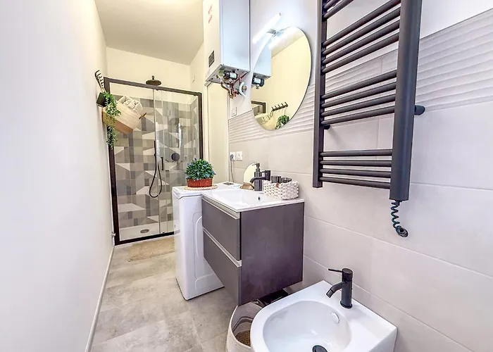 Apartment Richmond A Pochi Passi Dal Mare Rifa823 *